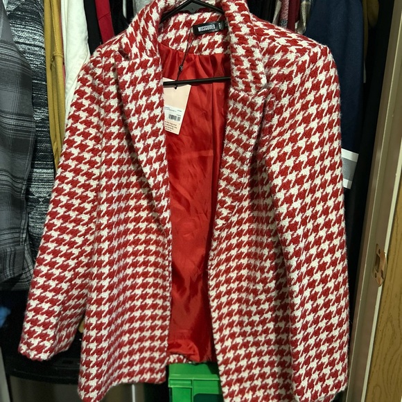 Missgiuded ladies suit jacket Red and White brand new - Picture 1 of 6